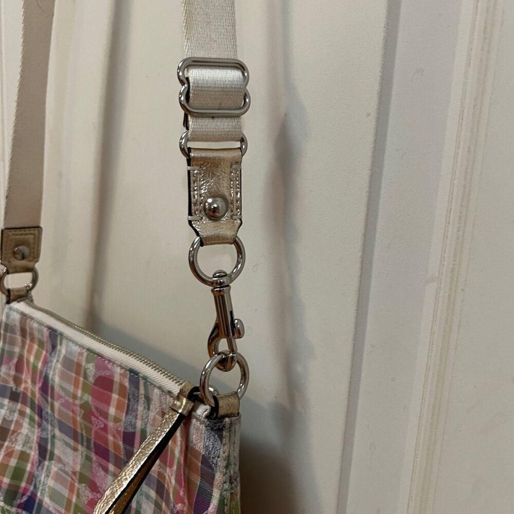 Coach Pink Poppy Madras Crossbody Bag. Multicolor - Picture 4 of 6